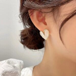 Heart shaped earrings from Korea